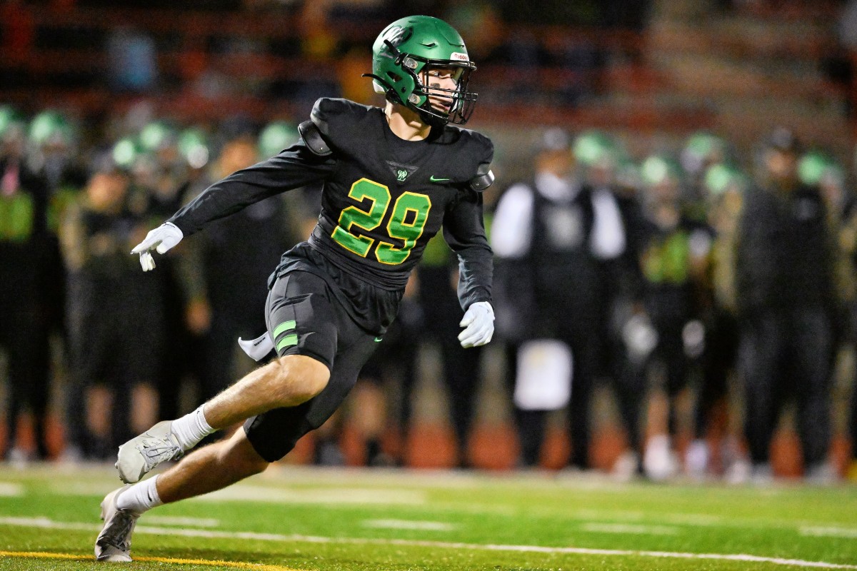 a Central Catholic West Linn 6A Oregon football semifinal November 17 2023 Leon Neuschwander 12